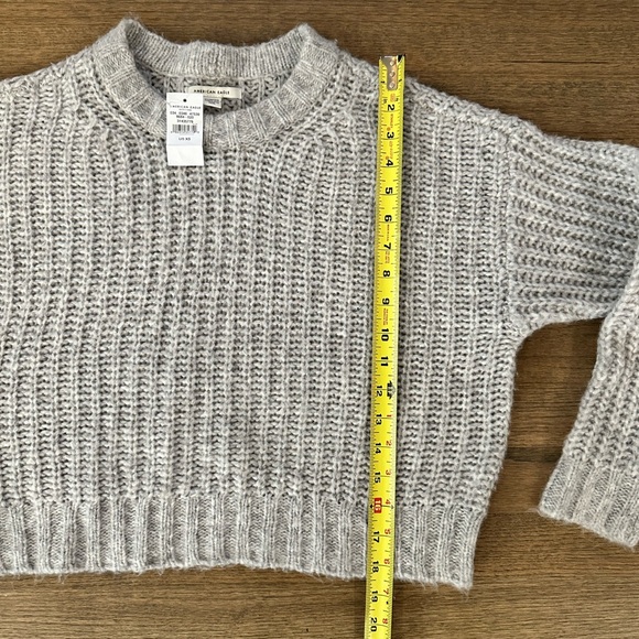 NEW American Eagle Cropped Gray Sweater-Acrylic/Nylon-Size XS-Super Cozy! - Picture 6 of 7